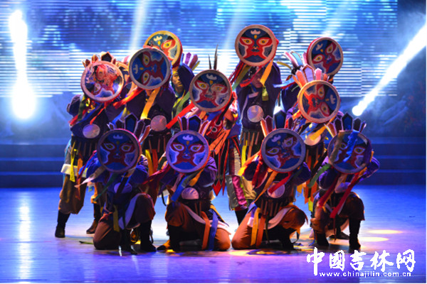 0《长白风情》尽显地域特色 5_副本.jpg 0《长白风情》尽显地域特色 5_副本.jpg